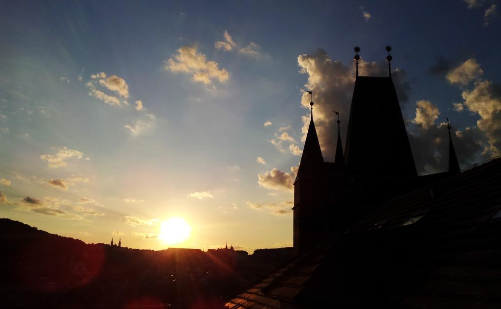 Studio Karluv Most Prag Værelse billede