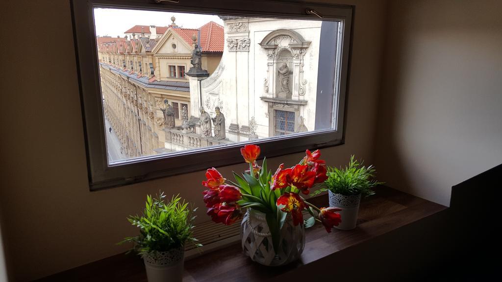 Studio Karluv Most Prag Eksteriør billede